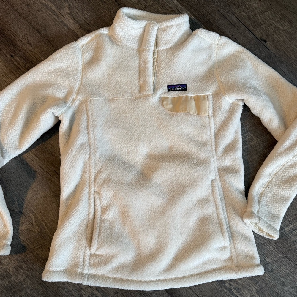 Patagonia Cream Button Fleece Pullover